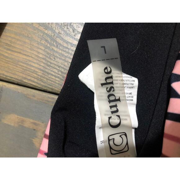 Cupshe pink swimsuit bikini top wrap size large - Picture 2 of 2
